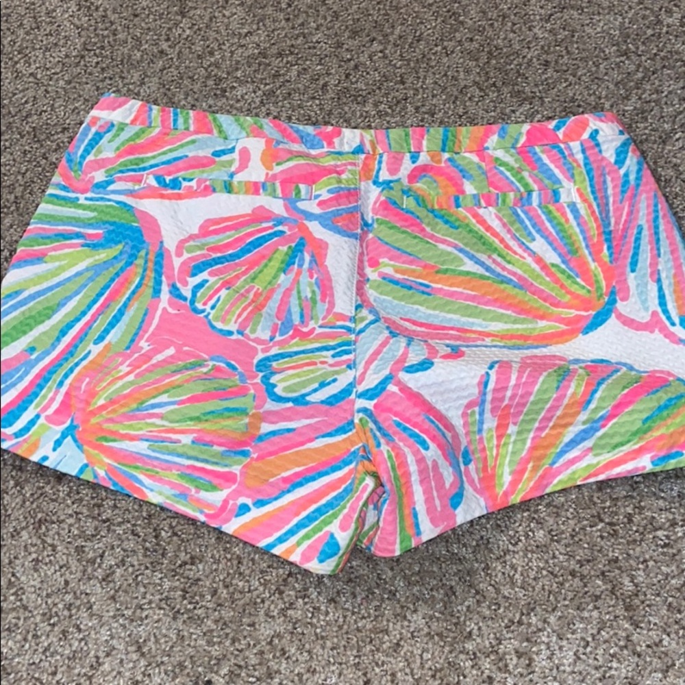 Lilly Pulitzer shorts - Picture 2 of 3